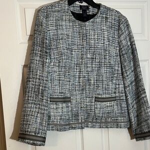 Chic Tweed Blazer in Black and White